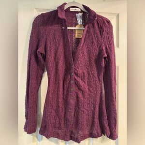 Natural Life Carina Lace Top in eggplant